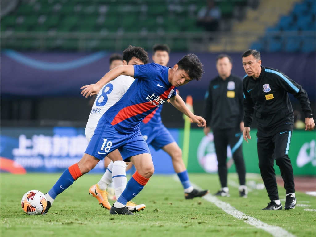 【中超】罗慕洛破门 蓉城1-0终结申花不败金身并登顶榜首 【中超】罗慕洛破门 蓉城1-0终结申花不败金身并登顶榜首